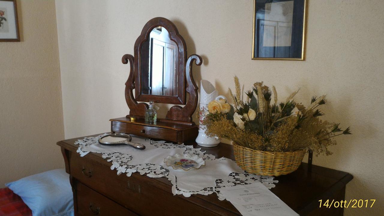 L'Ape In Corte Casa Di Campagna, Via Francigena Stanze E Colazione Vaccarizza Εξωτερικό φωτογραφία